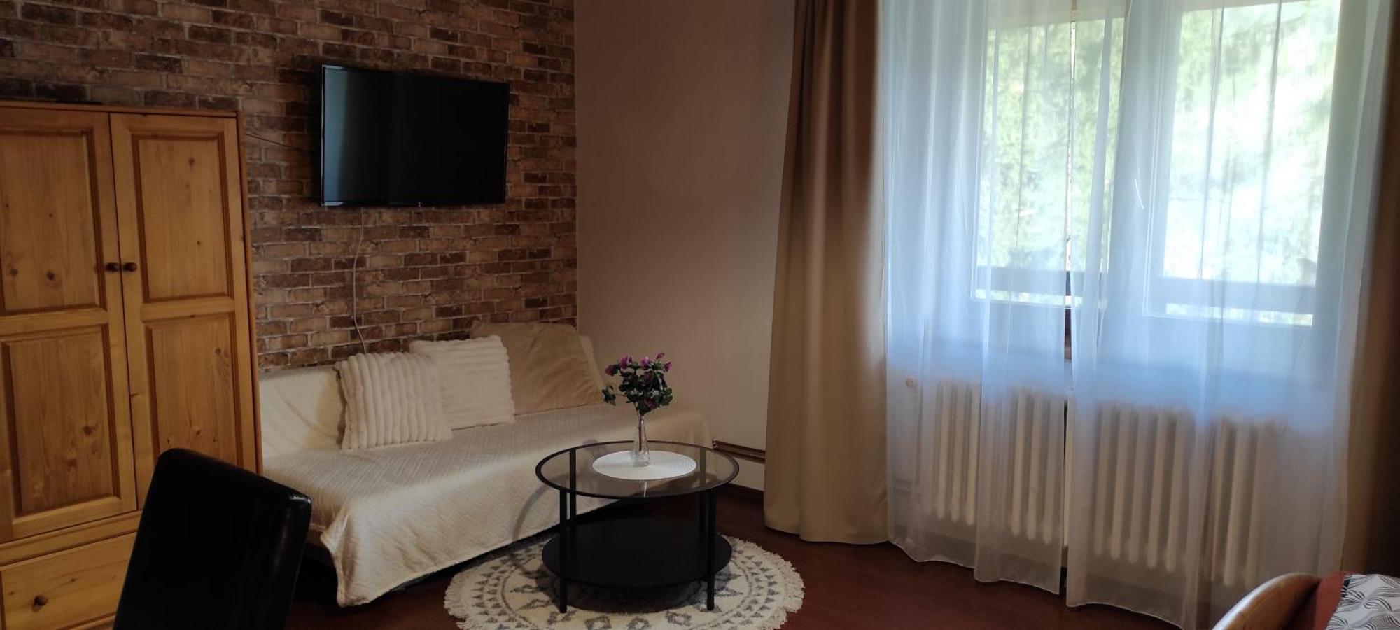 U Certa Hotel Cercany Exterior photo
